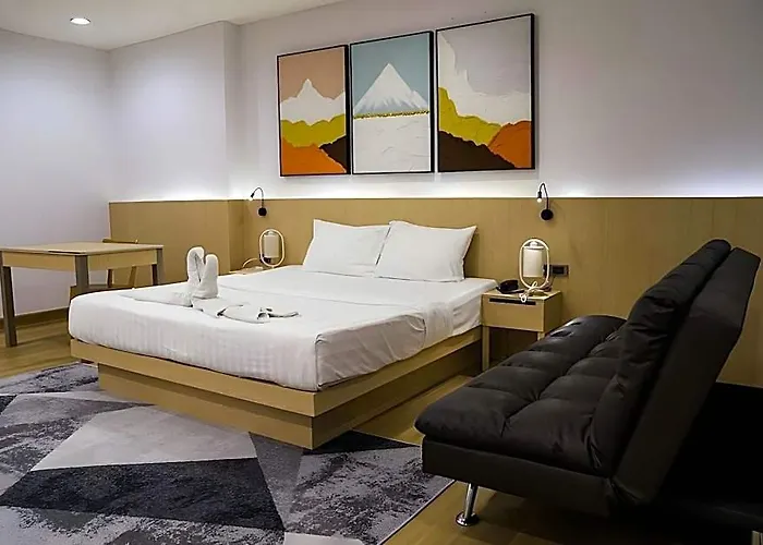 Sakura Sky Hotel